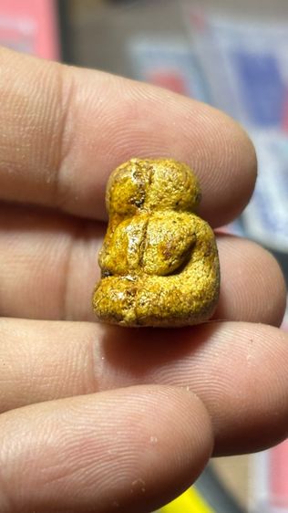 พระปิดตาเนื้อผงไม่ทราบที่สวย ตามรูปใครรู้ที่เชิญครับสวยมากๆ รูปที่ 3