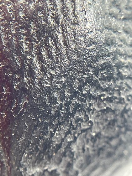 พระรอดยอดเสาธง ปกใบโพธิ์ เนื้อดำ สวยมีเสน่ห์ มีน้อยหายากน่าเก็บสะสม  รูปที่ 10