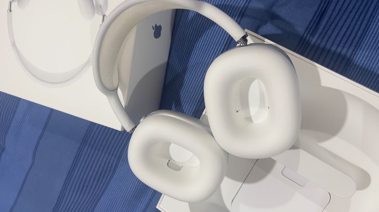 AirPods Max สี Silver สภาพเหมือนใหม่ รูปที่ 5