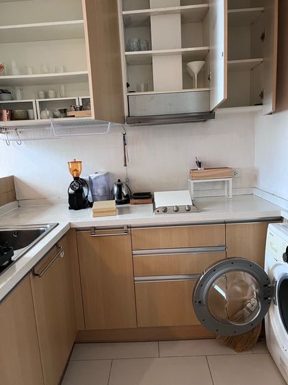 For rent condo Villa Rachathiwe