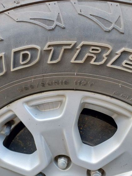 ขายแม็กพร้อมยาง ครบชุด(4 ล้อ) Dunlop AT5 หน้ากว้าง 265 แก้มสูง 70 ขอบ 16 ปี2024  ใช้งานน้อยเฉลี่ยวันละไม่ถึง 30 โล รูปที่ 4