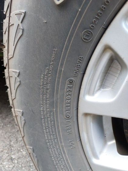 ขายแม็กพร้อมยาง ครบชุด(4 ล้อ) Dunlop AT5 หน้ากว้าง 265 แก้มสูง 70 ขอบ 16 ปี2024  ใช้งานน้อยเฉลี่ยวันละไม่ถึง 30 โล รูปที่ 3