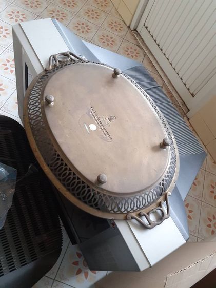 เครื่องทองเหลือง งามลายฉลุ งานข่างยุคเก่า เนื้อทองสวย หนาหนักแน่น แข็งแรง รูปที่ 2