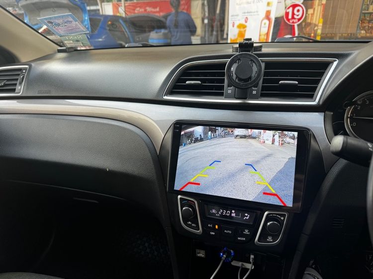 Suzuki Ciaz 2017 1.2 RS Sedan เบนซิน ไม่ติดแก๊ส เกียร์อัตโนมัติ ดำ รูปที่ 4