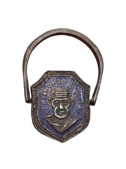 แหวนหน้าโลห์หลังยันต์ ๙ หลวงปู่ทวด เนื้อเงินลงยา 