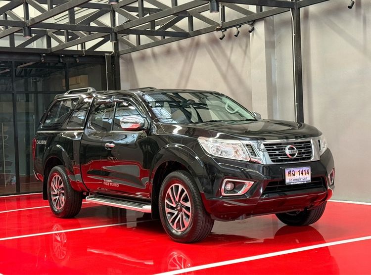 รถ Nissan Navara 2.5 Calibre EL สี ดำ