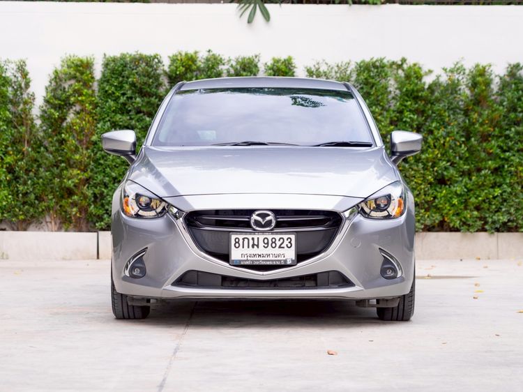 Mazda Mazda 2 2019 1.3 High Connect Sedan เบนซิน ไม่ติดแก๊ส เกียร์อัตโนมัติ บรอนซ์เงิน รูปที่ 2