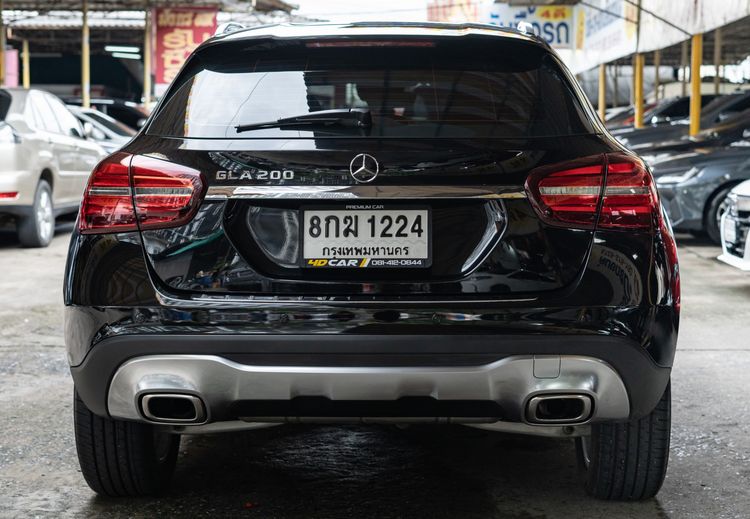 Mercedes-Benz GLA-Class 2018 GLA200 Utility-car เบนซิน ไม่ติดแก๊ส เกียร์อัตโนมัติ ดำ รูปที่ 4