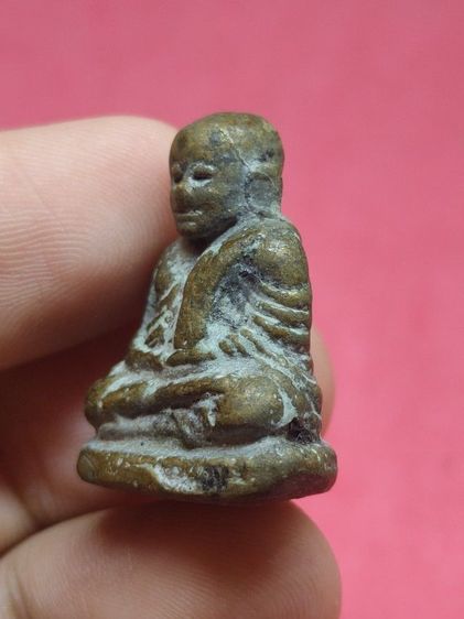 หลวงพ่อเงิน รูปที่ 2