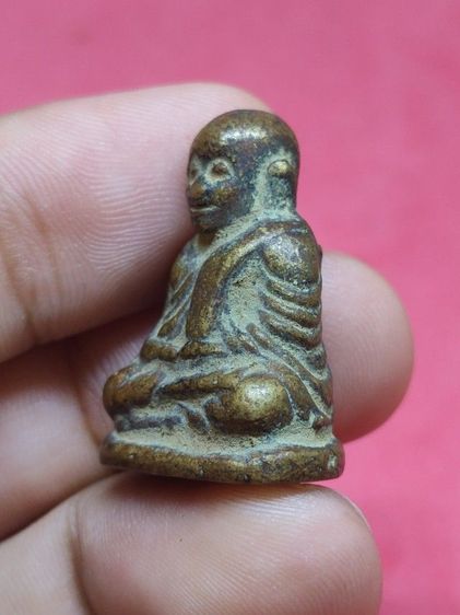 หลวงพ่อเงิน รูปที่ 2