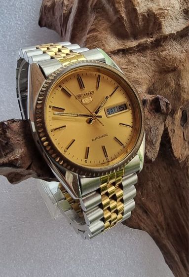 ทอง นาฬิกา Seiko5 Day-Date