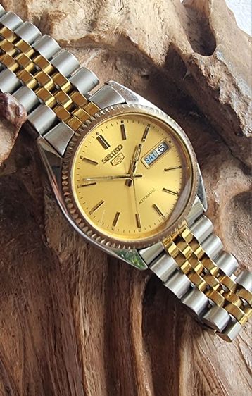 นาฬิกา Seiko5 Day-Date รูปที่ 2