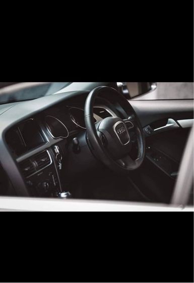 Audi Audi A5  2010 Coupe 45 TFSI quattro S-Line Sedan เบนซิน ไม่ติดแก๊ส เกียร์อัตโนมัติ ดำ รูปที่ 4