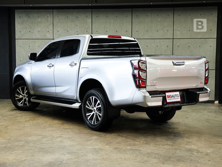 Isuzu D-MAX 2024 3.0 Hi-Lander M Pickup ดีเซล ไม่ติดแก๊ส เกียร์อัตโนมัติ บรอนซ์เงิน รูปที่ 3