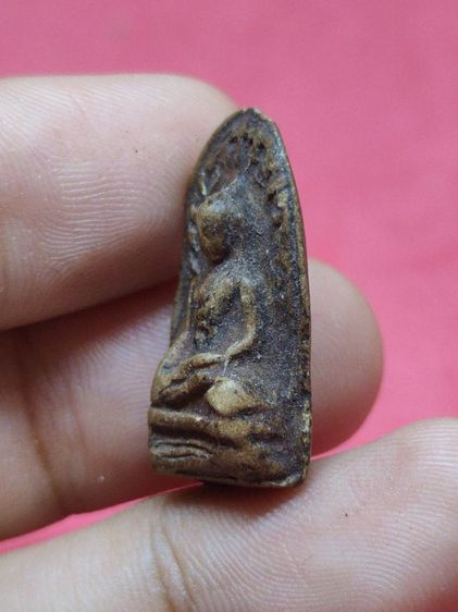 พระรอด รูปที่ 2