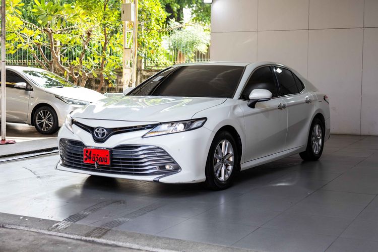 Toyota Camry 2020 2.0 G Sedan เบนซิน ไม่ติดแก๊ส เกียร์อัตโนมัติ ขาว รูปที่ 3