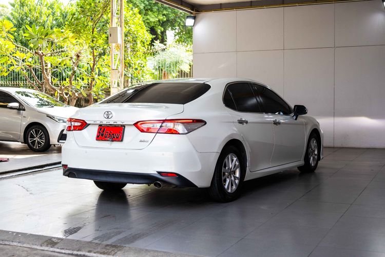 Toyota Camry 2020 2.0 G Sedan เบนซิน ไม่ติดแก๊ส เกียร์อัตโนมัติ ขาว รูปที่ 4