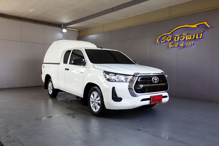 รถ Toyota Hilux Revo Smart Cab 2.4 Entry Z Edition สี ขาว