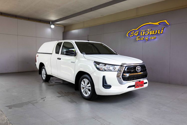 รถ Toyota Hilux Revo Smart Cab 2.4 Entry Z Edition สี ขาว