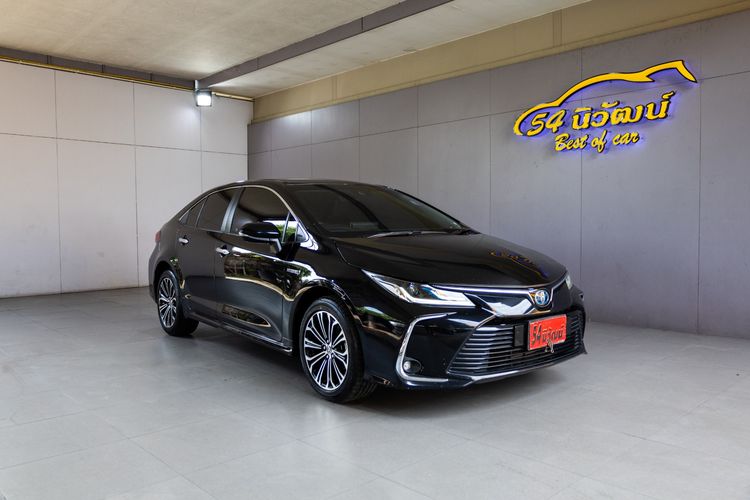 รถ Toyota Altis 1.8 Hybrid High สี ดำ