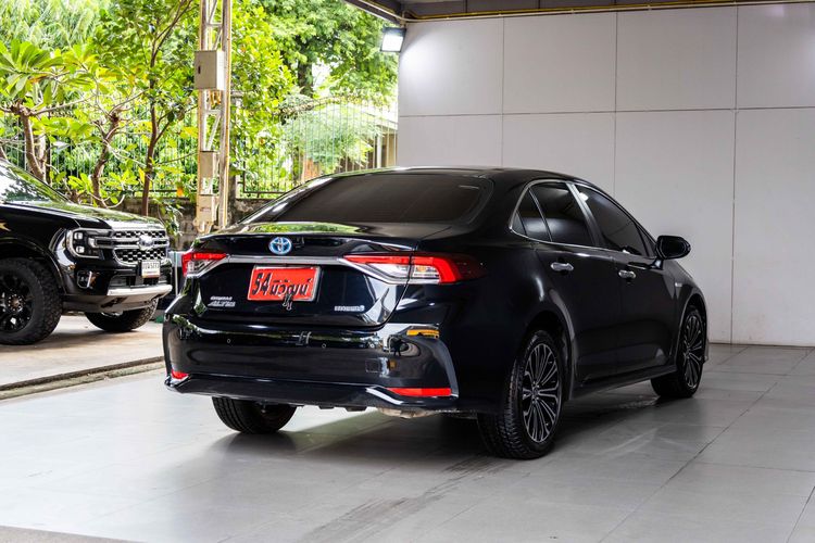 Toyota Altis 2019 1.8 Hybrid High Sedan ไฮบริด ไม่ติดแก๊ส เกียร์อัตโนมัติ ดำ รูปที่ 4