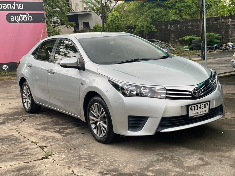 Toyota Altis 2015 1.6 G Sedan เบนซิน ไม่ติดแก๊ส เกียร์อัตโนมัติ เทา รูปที่ 4