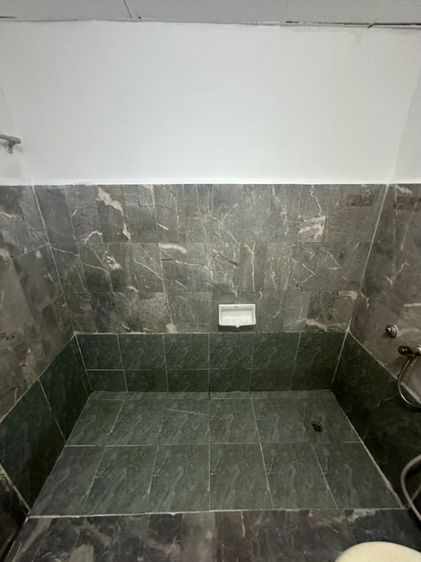 มีบางส่วน อื่นๆ สร้างเสร็จก่อน 2010 ไม่อนุญาต ไม่ใช่ ให้เช่า​ใกล้​seacon squre รูปที่ 4