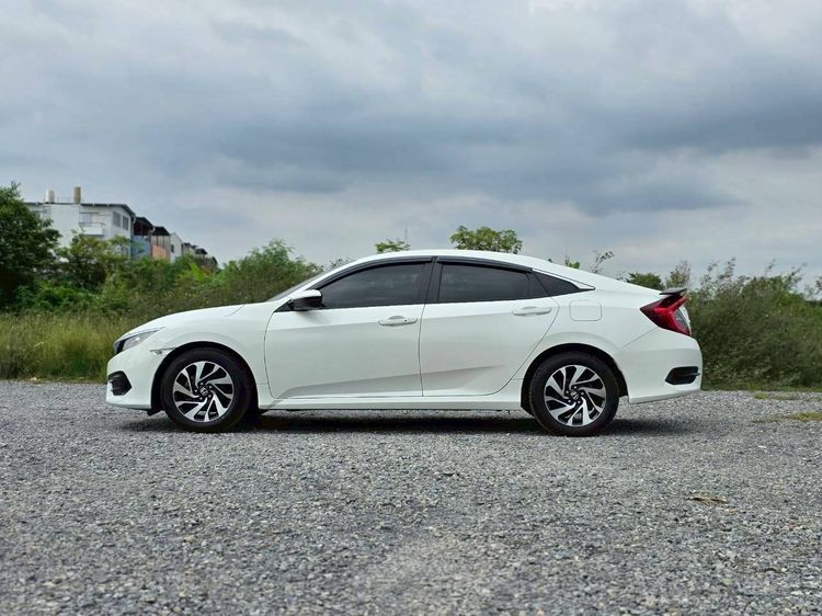 Honda Civic 2016 1.8 E i-VTEC Sedan เบนซิน ไม่ติดแก๊ส เกียร์อัตโนมัติ ขาว รูปที่ 3