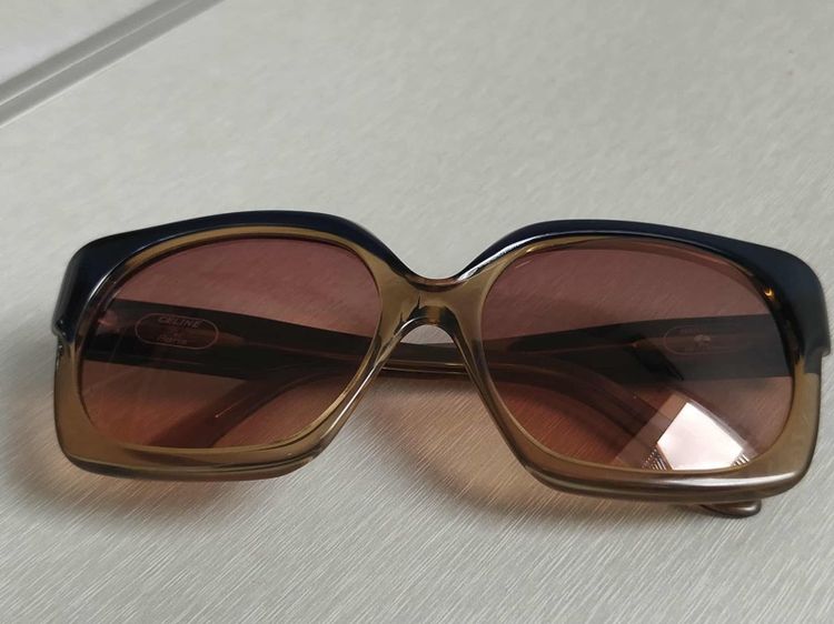 แว่นกันแดด CELINE PARIS Vintage Sunglasses HAND made in France เฟรมทรูโทนดำเหลือง  รูปที่ 6