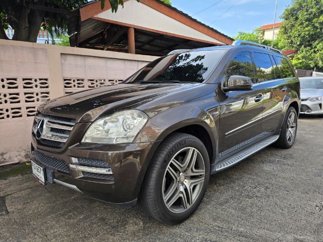 benz GL350 CDI Amg 4Wd ปี2012 Diesel SUV สุดหรู ระดับ 7 ที่นั่ง สีเดิมๆน็อตไม่มีแกะ คอมแอร์ โช๊คถุงลมเปลี่ยนแล้ว ทุกอย่าใช้งานปกติสมบูรณ์
