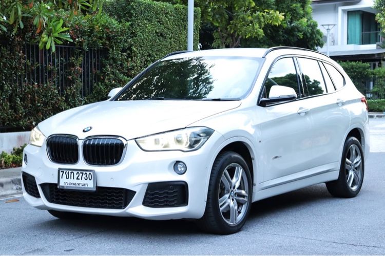 BMW X1 2018 2.0 sDrive20d M Sport Utility-car ดีเซล เกียร์อัตโนมัติ ขาว รูปที่ 2