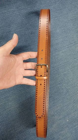 เข็มขัดหนังแท้ SPORTSCRAFT
เอว 37 ถึง 41 กว้าง 1.15
ยาวรวมหัว 45.7 หนังสวย
สภาพหล่อ รูปที่ 8