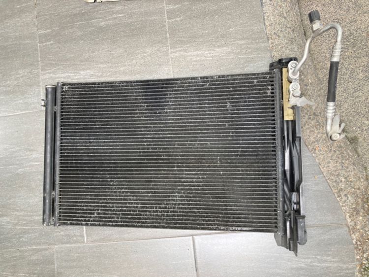 Oil Cooler เกียร์ BMW E60 คอยร้อน รังผึ้งแอร์ E60 E90 รังผึ้งหม้อน้ำ แท้ มือสอง 525i 523i 520i 520d ช่องลมกระจังหน้า E60 LCi รูปที่ 10