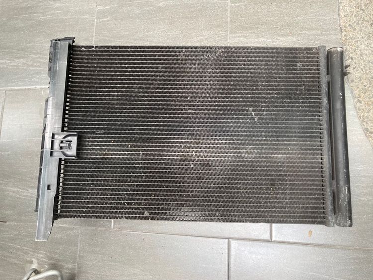 Oil Cooler เกียร์ BMW E60 คอยร้อน รังผึ้งแอร์ E60 E90 รังผึ้งหม้อน้ำ แท้ มือสอง 525i 523i 520i 520d ช่องลมกระจังหน้า E60 LCi รูปที่ 11