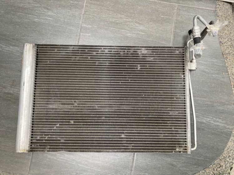 Oil Cooler เกียร์ BMW E60 คอยร้อน รังผึ้งแอร์ E60 E90 รังผึ้งหม้อน้ำ แท้ มือสอง 525i 523i 520i 520d ช่องลมกระจังหน้า E60 LCi รูปที่ 6