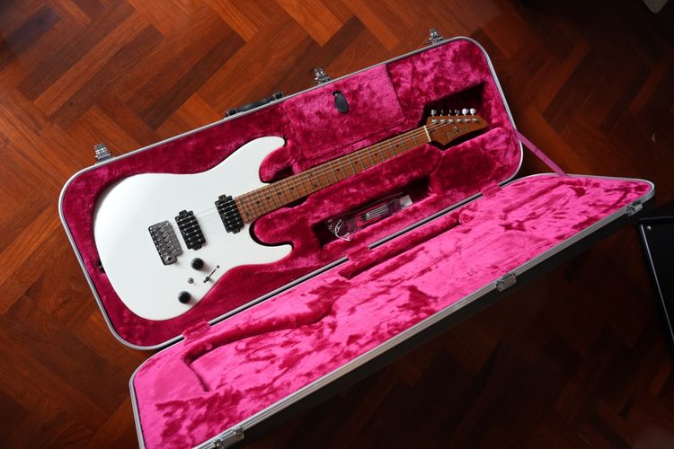 กีตาร์ Ibanez Prestige AZ2402-PWF Made in Japan สภาพนางฟ้า พร้อมเคสแท้ รูปที่ 7