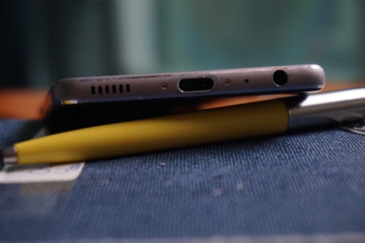 Huawei P9 - กล้องคู่ Leica - เพิ่มเมมได้ - ช่องหูฟัง 3.5 มม. สภาพดีมาก พร้อมปุ่มเพิ่มเสียงสำรองให้ร้านติดตั้ง รูปที่ 7