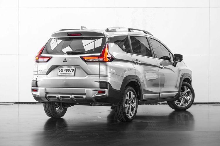 Mitsubishi Xpander 2023 1.5 Cross Utility-car เบนซิน ไม่ติดแก๊ส เกียร์อัตโนมัติ เทา รูปที่ 4