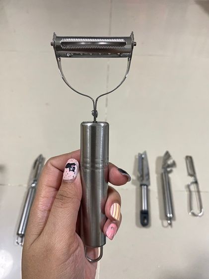 ชุดมีดปอก 6 ชิ้น ชุดเครื่องมือครัวด้ามจับผลไม้ มีดแกะ มีดซอยผักผลไม้ เครื่องใช้ในครัวเรือน  รูปที่ 4