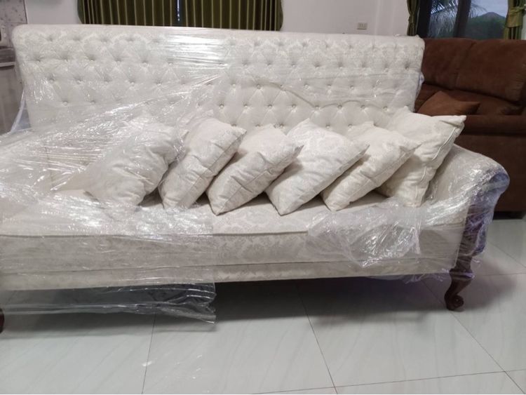 โซฟาหลุยส์ แบรนด์ญี่ปุ่น