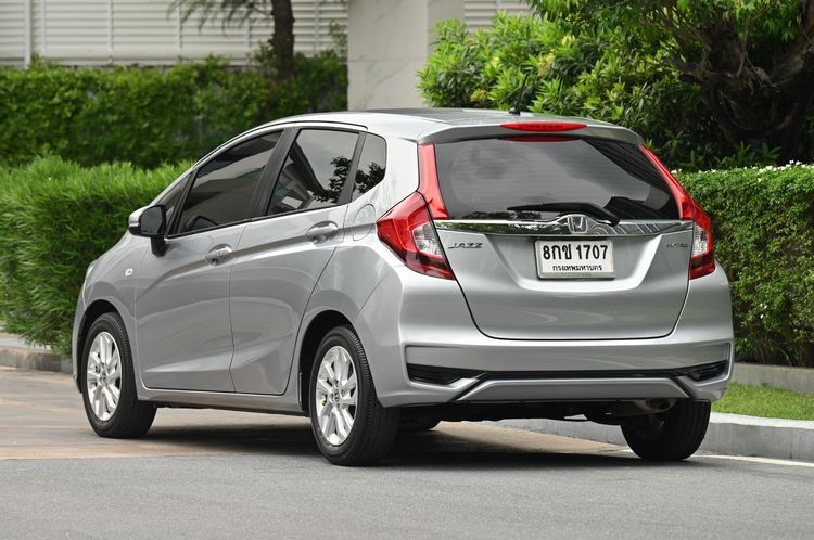 Honda Jazz 2019 1.5 V Plus i-VTEC Sedan เบนซิน ไม่ติดแก๊ส เกียร์อัตโนมัติ บรอนซ์เงิน รูปที่ 3