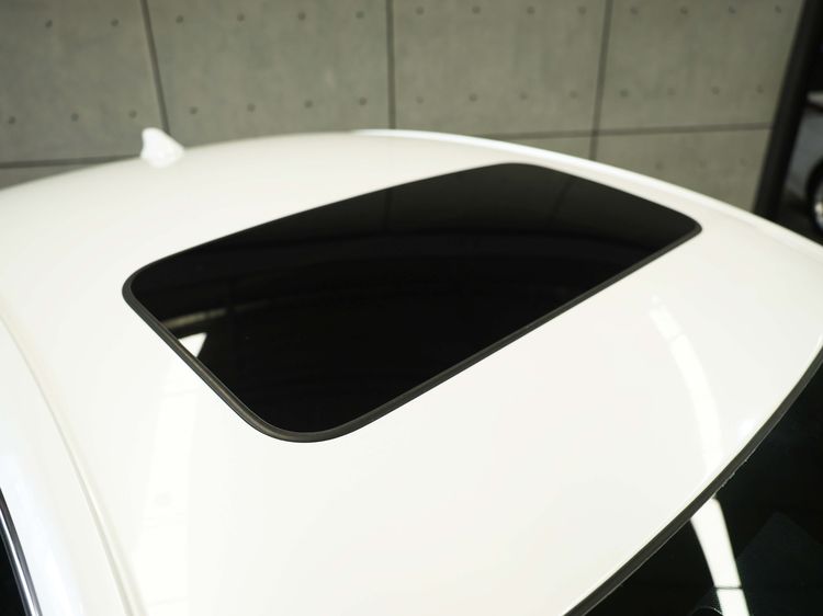 Honda Accord 2020 2.0 Hybrid Tech Sedan ไฮบริด ไม่ติดแก๊ส เกียร์อัตโนมัติ ขาว รูปที่ 3