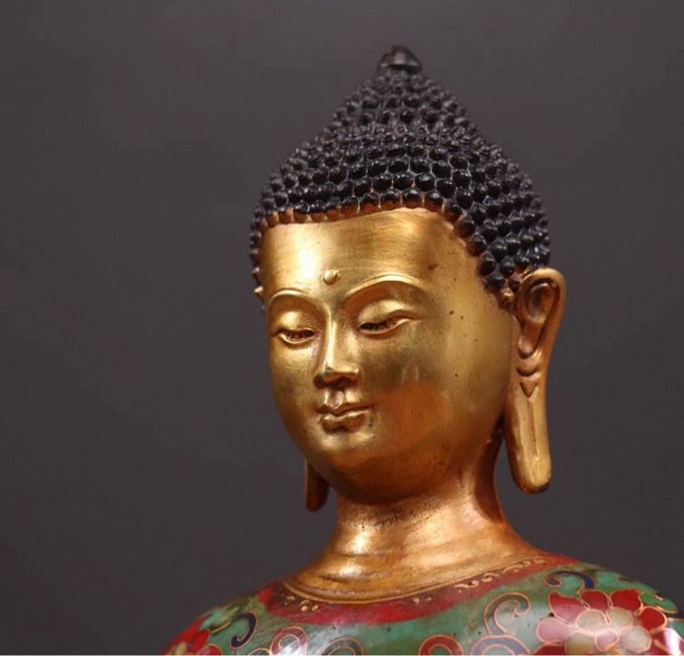 🕉️ พระพุทธรูปศากมุนี (ถมปัดอันงดงาม)  รูปที่ 2