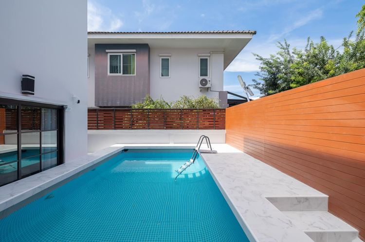 อื่นๆ ตกแต่งครบ 2026 ไม่ใช่ บ้านเช่า pool villa ห้วยขวางรัชดา 6 นอน 5 น้ำ  รูปที่ 2