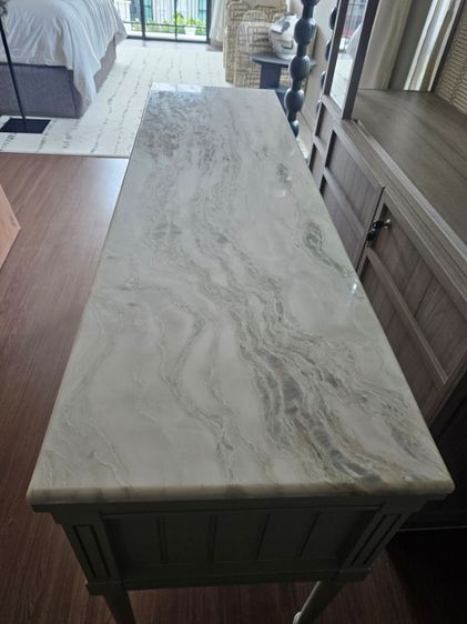 ขายโต๊ะไม้ท้อปหินเขียวอ่อนสวยมากกขายถูกไปเลย รูปที่ 3