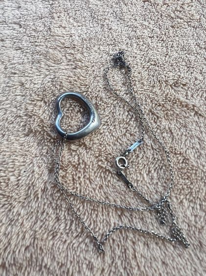 𝙏𝙞𝙛𝙛𝙖𝙣𝙮 𝙖𝙣𝙙 𝘾𝙤. Open heart necklace (11mm) รุ่นนี้ iconic ยาว 16 นิ้ว แท้ รูปที่ 7