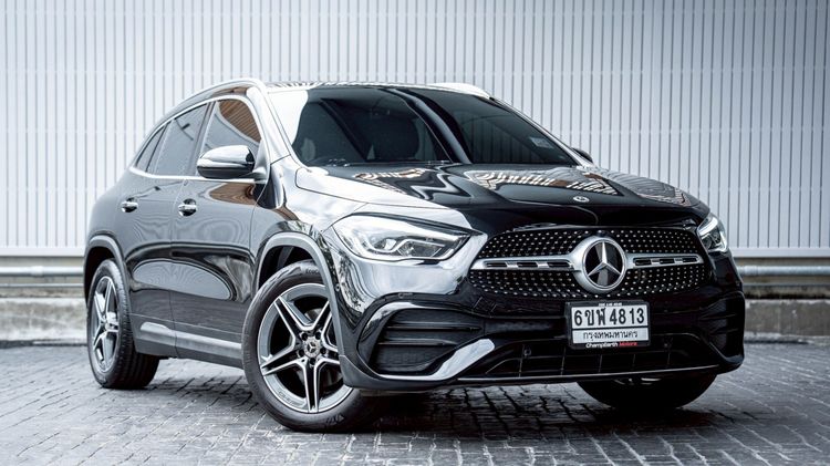รถ Mercedes-Benz GLA-Class GLA200 สี ดำ