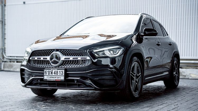 Mercedes-Benz GLA-Class 2021 GLA200 Utility-car เบนซิน ไม่ติดแก๊ส เกียร์อัตโนมัติ ดำ รูปที่ 3
