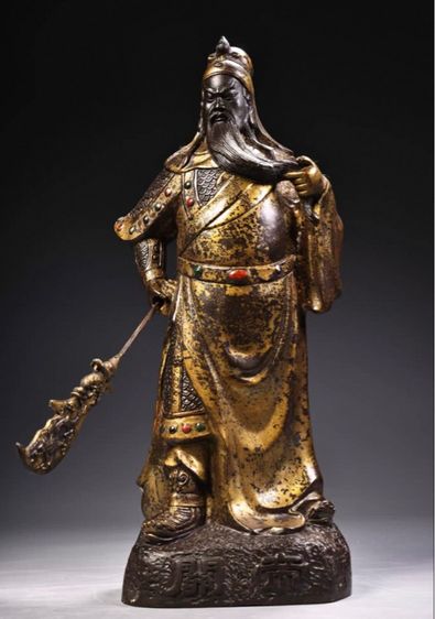 เทพเจ้ากวนสำริดเก่าโบราณ