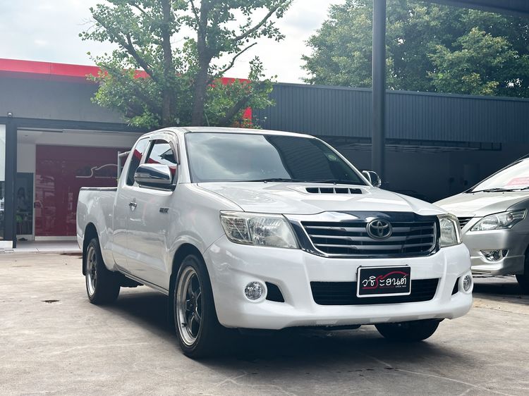 Toyota Hilux Vigo Champ 2014 Smart Cab 2.5 J Pickup ดีเซล เกียร์ธรรมดา ขาว รูปที่ 3